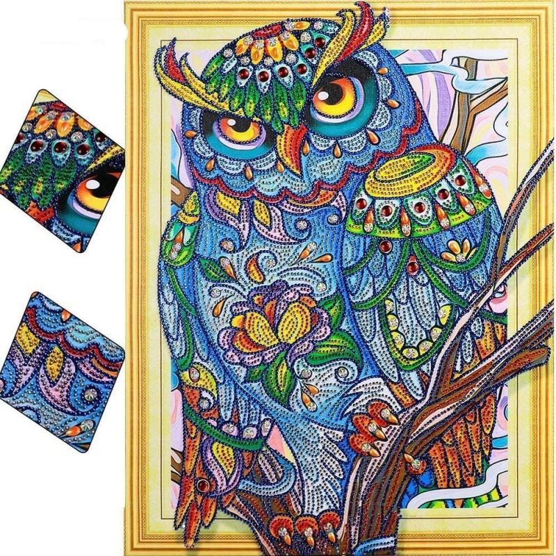 Huge Artistic Owl Di...